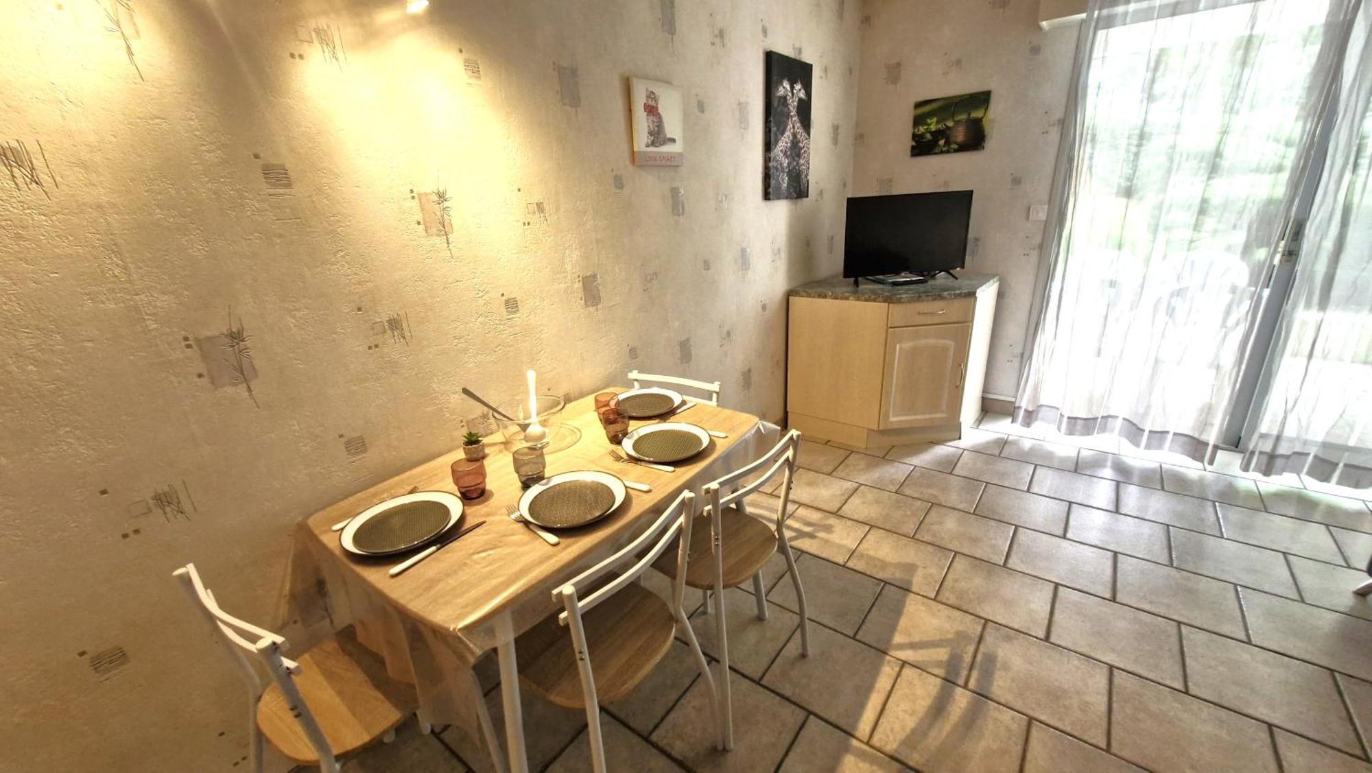 Saint Georges De Didonne - Studio Cabine - Residence Boisee Proche Plage Екстериор снимка