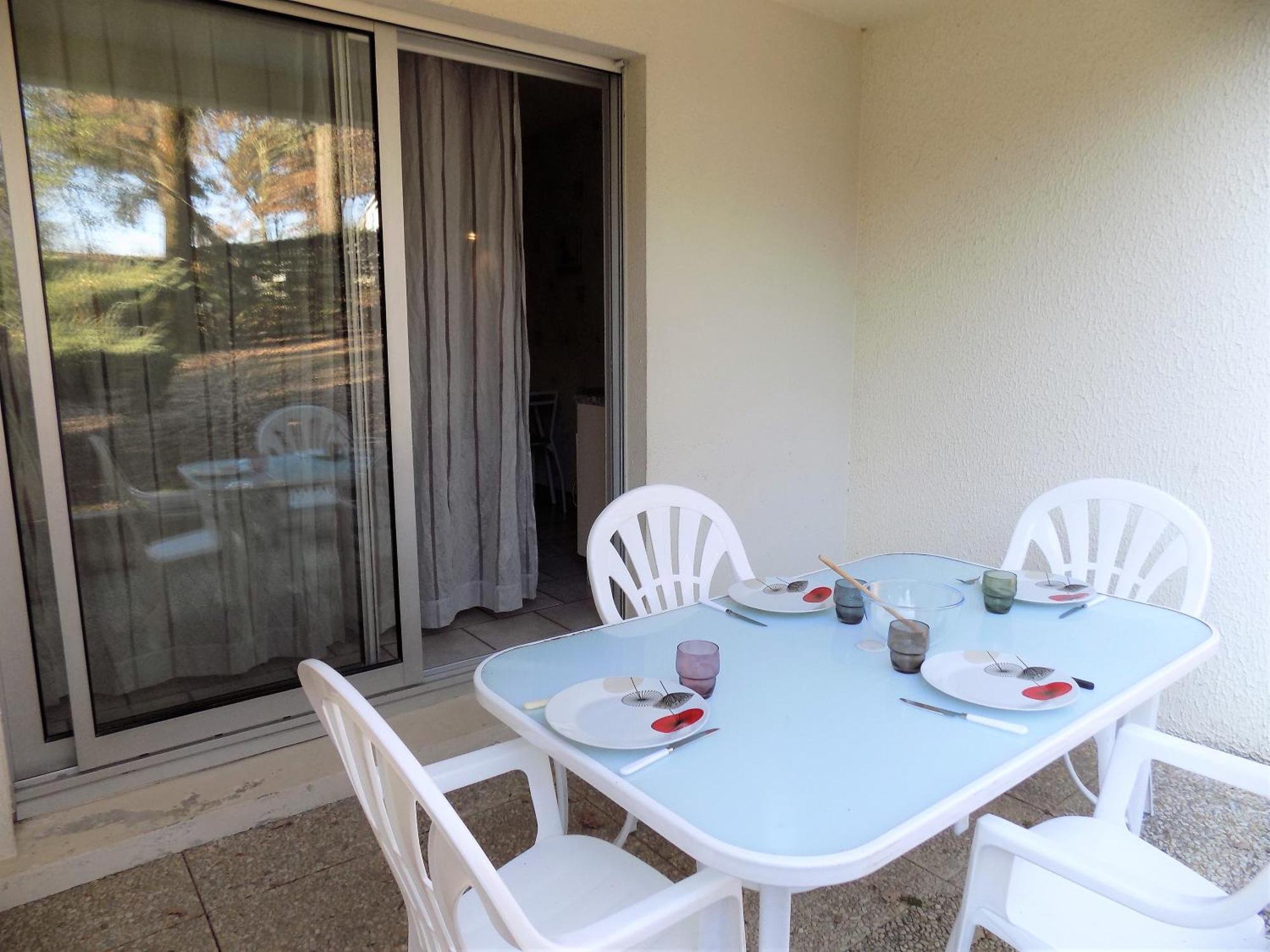 Saint Georges De Didonne - Studio Cabine - Residence Boisee Proche Plage Екстериор снимка